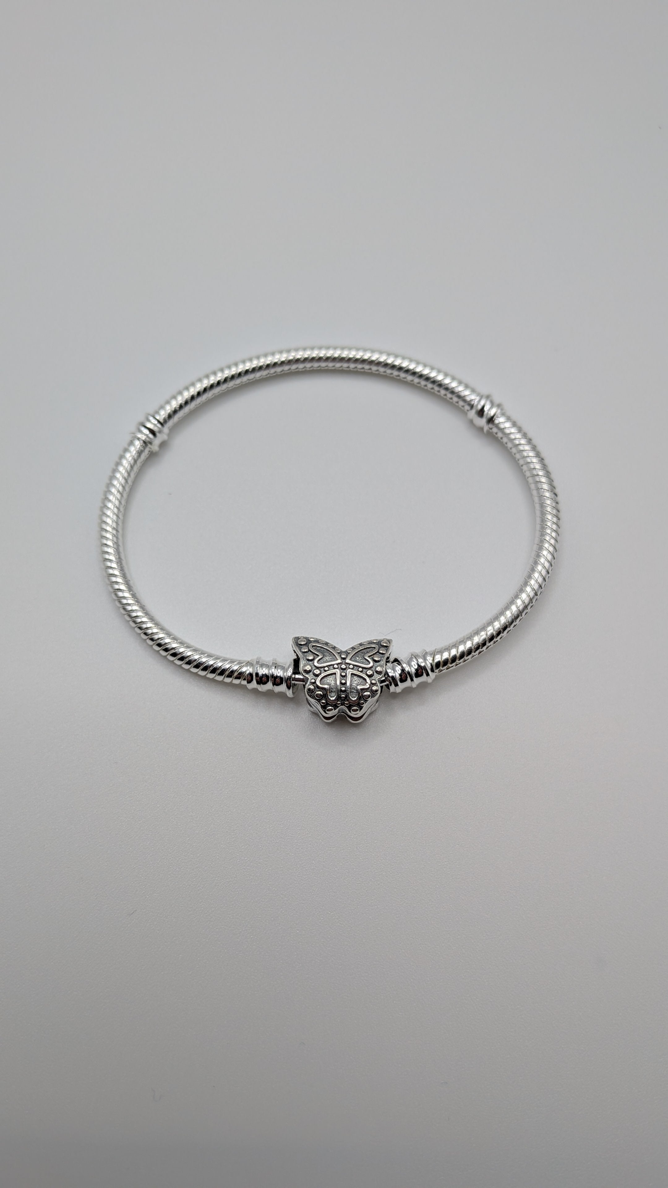 LoveRing Moments Butterfly Snake chain charm bracelet